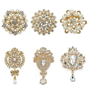 Weiman Ensemble <span class=keywords><strong>de</strong></span> grandes broches plaquées or ou argent <span class=keywords><strong>de</strong></span> haute qualité <span class=keywords><strong>Lot</strong></span> <span class=keywords><strong>de</strong></span> 6 PC Bouquets <span class=keywords><strong>de</strong></span> cristal <span class=keywords><strong>de</strong></span> mariage à faire soi-même Cadeau - Product Image 1