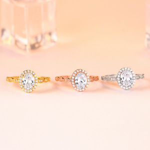 Romantische hochzeit schmuck oval <span class=keywords><strong>engagement</strong></span> zirkonia spitze Rahmen königlichen Stil Braut Set Ringe