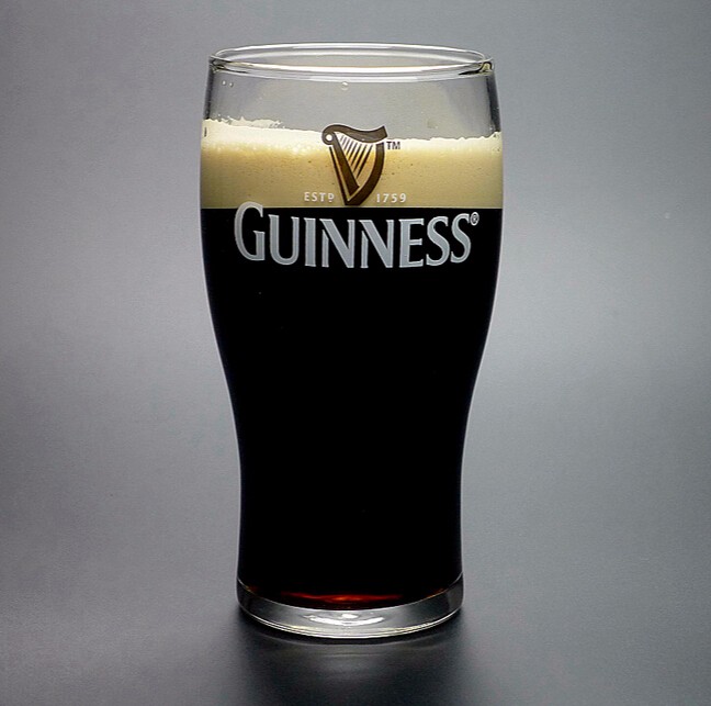 Wholesale Mold open customized glass ware for Guinness beer cup