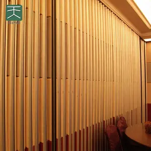 TianGe 호텔 방을위한 작동 가능한 높은 음향 슬라이딩 접이식 방음 파티션 보드 워크 스테이션 재료 파티션 벽