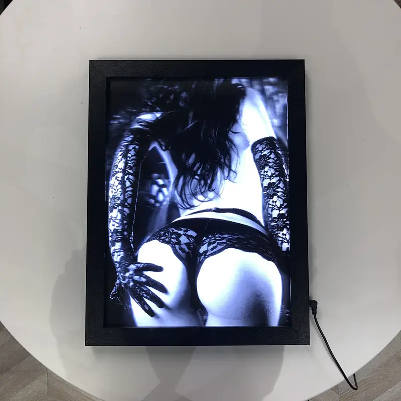 सेक्सी महिला बट का 3डी लेंटिकुलर विज्ञापन पोस्टर/महिला की गांड के एलईडी लाइटबॉक्स के साथ 3डी लेंटिकुलर डिस्प्ले
