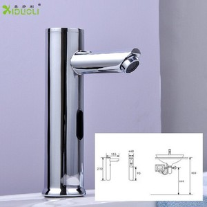 Diseños <span class=keywords><strong>de</strong></span> baños taps automático toque moderno cocina grifo del <span class=keywords><strong>sensor</strong></span> <span class=keywords><strong>de</strong></span> <span class=keywords><strong>movimiento</strong></span> <span class=keywords><strong>sensor</strong></span> grifo <span class=keywords><strong>de</strong></span> agua <span class=keywords><strong>de</strong></span> grifo automático - Product Image 6