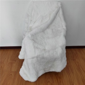 <span class=keywords><strong>Couverture</strong></span> <span class=keywords><strong>en</strong></span> fourrure de lapin véritable moelleuse et luxueuse, patchwork fait main <span class=keywords><strong>en</strong></span> peau de lapin naturelle, <span class=keywords><strong>couverture</strong></span> <span class=keywords><strong>en</strong></span> fourrure chaude et confortable pour lit et canapé - Product Image 5