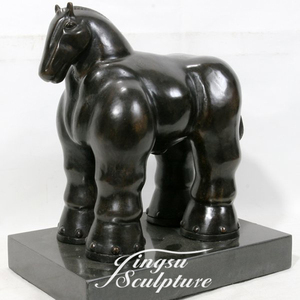 Sculpture de cheval, 33 cm, en laiton - Product Image 2