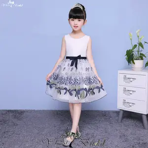 LZC006 Thanh Lịch Tím Hydrangea Ren Trắng Satin Với Sash Hoa Cô Gái Dresses