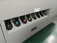 Máquina de impresión de inyección de tinta Industrial Yotta Uv Impresora plana de efecto en relieve Uv Led para caja de teléfono de azulejos de cerámica de vidrio