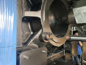 1000 ton Haïtiaanse Big Size Servo Systeem Gebruikt Plastic Spuitgietmachine - Product Image 6