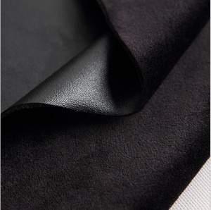 <span class=keywords><strong>Tessuto</strong></span> in <span class=keywords><strong>Ecopelle</strong></span> Super Morbido <span class=keywords><strong>e</strong></span> Confortevole per Abbigliamento, Materiale Elasticizzato in 4 Direzioni, Colore Nero - Product Image 4