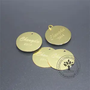 Metal material and etching technique round shape metal logo tag with engraved letters