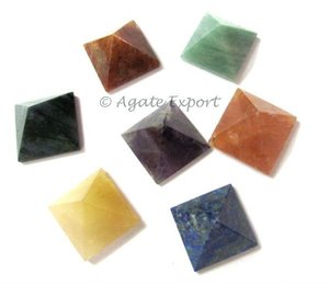 Compra en Línea al por Mayor Pirámides de 7 Chakras de Ágata, Conjuntos Hechos a Mano de Piedras Preciosas de Feng Shui - Product Image 1