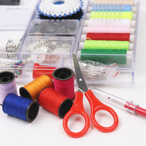<span class=keywords><strong>Kit</strong></span> <span class=keywords><strong>de</strong></span> <span class=keywords><strong>Costura</strong></span> <span class=keywords><strong>Profesional</strong></span> Completo, Todo en Uno, <span class=keywords><strong>de</strong></span> Plástico, para Viajes y Hoteles, con Dedal, Tijeras e Hilo - Product Image 5