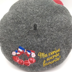 Boina bordada con logotipo personalizado para mujer, Boina de fieltro francesa con muestra gratis, novedad de 2025 - Product Image 2