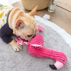 Köpek oyuncak lüks sevimli tasarım flamingo şekli dayanıklı peluş keten pet chewer köpek oyuncak gıcırtılı yıkılmaz - Product Image 2
