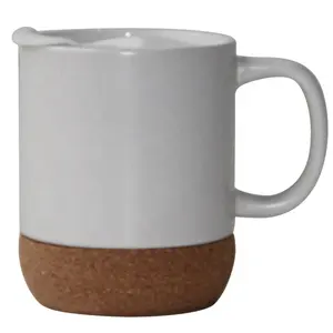 Großhandel kreativer Entwurf korkbodenbecher abnehmbare oder nicht abnehmbare Grundlage werbe-Keramik-Kaffeebecher mit Kunststoffdeckel