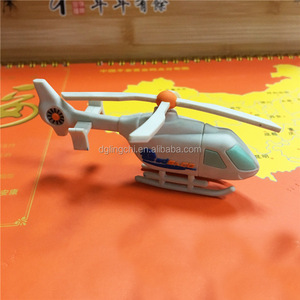 Toda la venta de 3D avión diseño llavero de goma con logo - Product Image 3