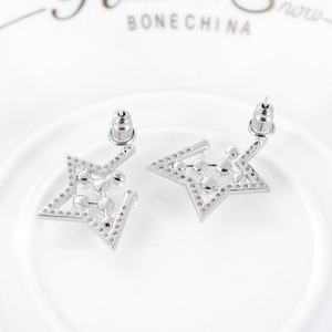 LUOTEEMI NUOVO <span class=keywords><strong>di</strong></span> Modo Della Signora A Buon Mercato Cubic Zirconia Bianco <span class=keywords><strong>Perla</strong></span> Stella Trafitto Dell'orecchio Della Vite Prigioniera Orecchini per Le Donne - Product Image 5