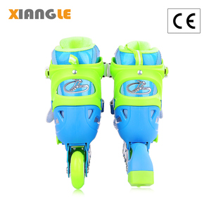 XYZ-708B azul <span class=keywords><strong>luna</strong></span> de soja de cuatro ruedas del patín de ruedas, niños zapatos de <span class=keywords><strong>luna</strong></span> de soja para la venta - Product Image 4
