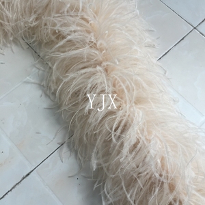 Boa de Plumas de Avestruz Blanca de Alta Calidad y Económica, de 8 Capas, para Danza del Vientre - Product Image 3