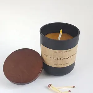 مخصص شعار رائحة الفاخرة شمعات معطرة للرجال اليدوية و شمع العسل شمعة مع العطر الزيوت غطاء خشب