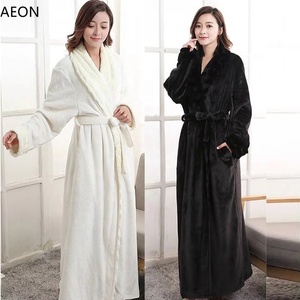 Di lusso Con Cappuccio Extra Lungo di Spessore di Flanella di Corallo del panno morbido Pelliccia Robe Accappatoio Degli Indumenti Da Notte Per Gli Uomini e Le Donne Damigella D'onore Robe Vestaglia - Product Image 4