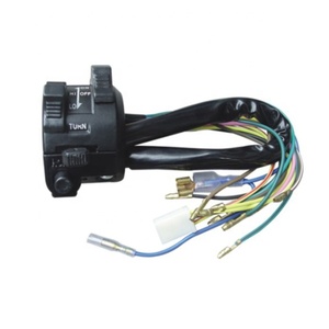 Interruptor de Manillar de Motocicleta Estándar a Prueba de Agua para Motocicleta <span class=keywords><strong>DT</strong></span> <span class=keywords><strong>125</strong></span> - Product Image 1