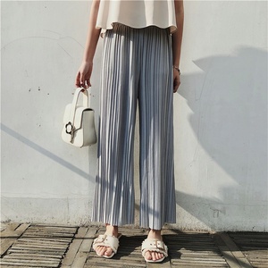 <span class=keywords><strong>Pantaloni</strong></span> Estivi da <span class=keywords><strong>Donna</strong></span> a Vita Alta in Chiffon Plissettato, Gamba Larga e Lunghezza alla Caviglia, Vari Colori - Product Image 3
