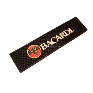 Tapis de <span class=keywords><strong>bar</strong></span> en PVC personnalisé avec logo, couleur et taille variées, pour la marque allemande Pabst Loch Lomond Bear Creek - Product Image 1