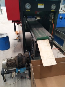 Nhôm cap Making Machine, Cap đấm máy CNC Sản phẩm mới 2020 cơ khí công cụ cung cấp tùy biến PLC 2 năm 380V - Product Image 2