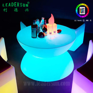 الحفلات وحزب اللوازم مجموعة اثاث LED مزدوج نصف دائرة قضبان مدورة الجدول - Product Image 5
