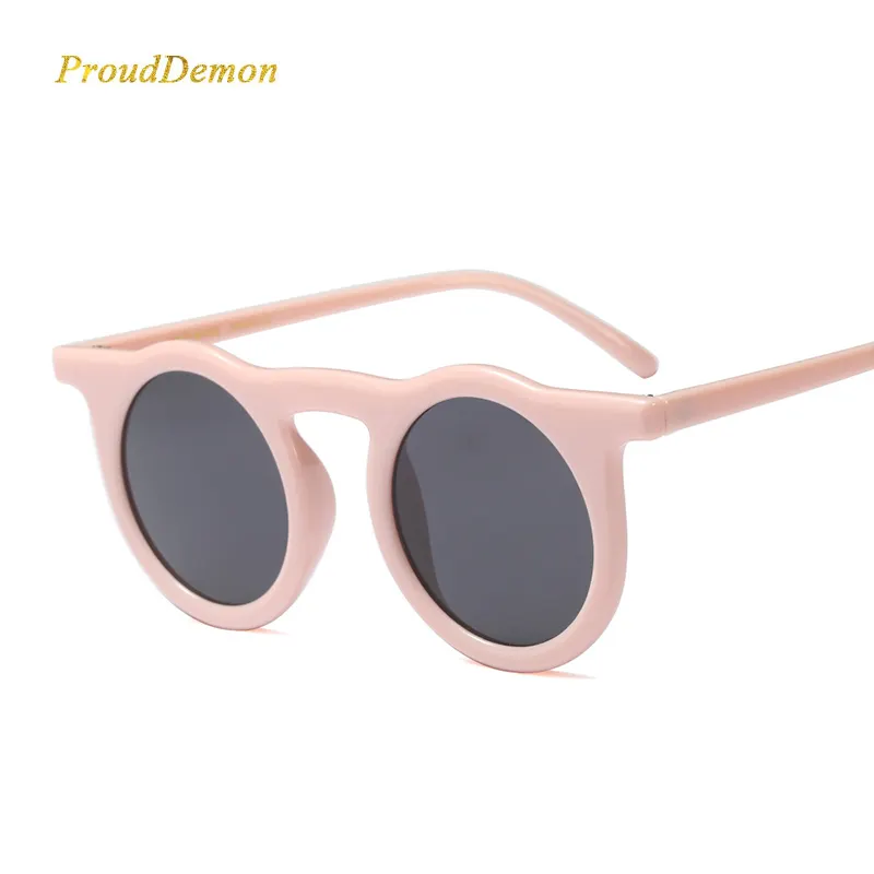 نظارات شمسية F98025 للبيع عبر سلسلة التجزئة صنعت في الصين نظارات عالية الجودة محفور عليها حسب الطلب