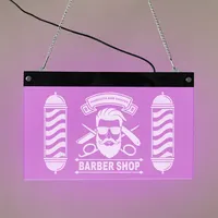 कस्टम नाई की दुकान नेतृत्व में नियोन साइन नाई पोल स्टाइल लोगो बाल कटाने और Shaves एक्रिलिक फांसी सजावटी बोर्ड नाई उपहार