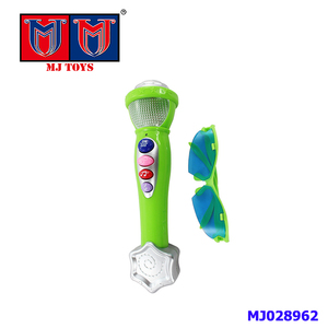 Divertida al por mayor canto luz <span class=keywords><strong>de</strong></span> plástico <span class=keywords><strong>de</strong></span> moda micrófono <span class=keywords><strong>de</strong></span> <span class=keywords><strong>juguete</strong></span> para los niños - Product Image 1
