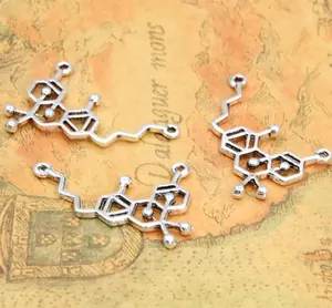 TH C Molecule Charms-Pingentes de charme Antique Silver CB Molecule, medindo 34x21mm
