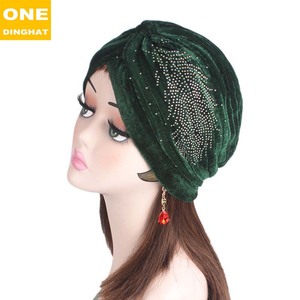 Sourcing Soft Velvet Knot Turban Chemo <span class=keywords><strong>Cap</strong></span> Solid Rhinestone Ruffle Head <span class=keywords><strong>Cap</strong></span> - Product Image 2