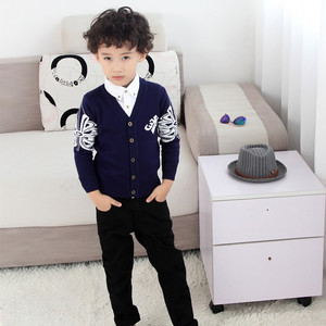 Modèle de cardigan en crochet tendance, <span class=keywords><strong>pull</strong></span> avec gros boutons pour photos de bébé garçon - Product Image 1