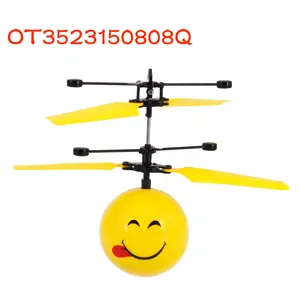 Populaire rc ufo mini Inductive flying emoji visage balle jouet pour vente