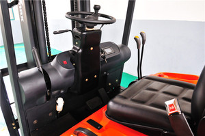 Chariot élévateur électrique à 3 roues de marque <span class=keywords><strong>VMAX</strong></span> - Product Image 6