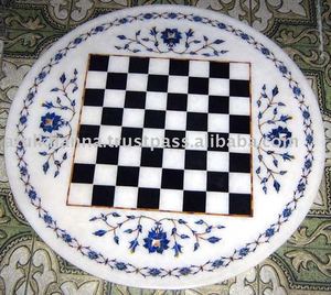 Plateau d'échecs magnétique en marbre, rond - Product Image 1