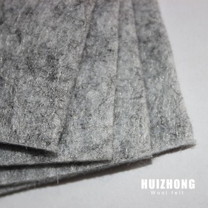 Wholesale <strong>Thick</strong> 3mm <strong>8mm</strong> 10mm 15mm <strong>Polyester</strong> Hard <strong>Felt</strong> Waterproof Microfiber <strong>Fabric</strong> with Needle-Punched Nonwoven Technics - Product Image 2
