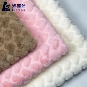 Bán Nóng Phong Cách Trái Tim Dập Nổi Thỏ Faux Fur Vải