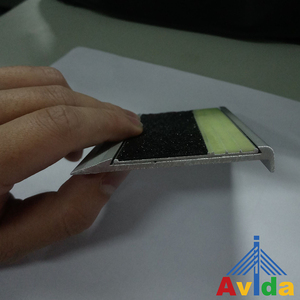 Antislip Fotoluminescente Gloed In De Donkere Carborundum Aluminium Trapneus Voor Traptrede - Product Image 4
