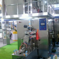 Machine de remplissage et d'emballage liquide, 2 sachets de papier en brique, écran d'affichage, en carton carré, Hebei hong-fa PAK