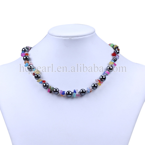 Joyería de fantasía granos redondos del hematites con pequeño collar de piedra irregular joyería africana - Product Image 3