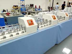 Máy Kiểm Tra Uốn Cong Bằng Da SATRA TM55 ISO 5402 - Product Image 4