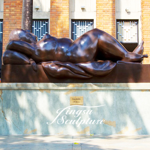 Célèbre sculpture en bronze de Fernando <span class=keywords><strong>Botero</strong></span> représentant une femme corpulente - Product Image 6