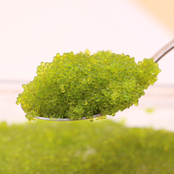 Высший сорт маринованный икрой Летучей Рыбы Тобико