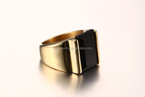 Moda rectángulo de piedra de ónix negro anillo de acero inoxidable chapado en oro anillos de dedo para los hombres - Product Image 5