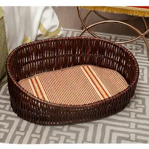 Newest eco-friendly wicker pet cat dog bed house Pet Warm Basket Bed wooden house