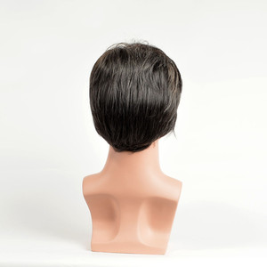 Pelucas baratas resistentes al calor para <span class=keywords><strong>hombre</strong></span>, <span class=keywords><strong>peluca</strong></span> de <span class=keywords><strong>pelo</strong></span> sintético de espalda corta, venta al por mayor - Product Image 6