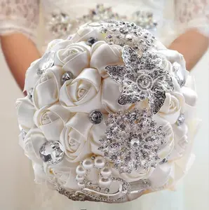 Di Strass artificiale Romantico Nuova Sposa Damigella <span class=keywords><strong>D</strong></span>'onore In Possesso di <span class=keywords><strong>Bouquet</strong></span> Decorativo - Product Image 1